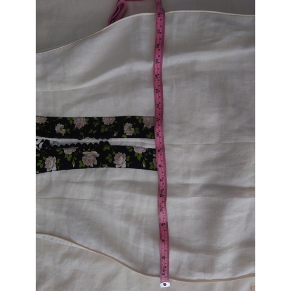 SOLD Stunning White Linen Dolce & Gabbana Lace Panel Mini Corset Dress Runway - Picture 13 of 16